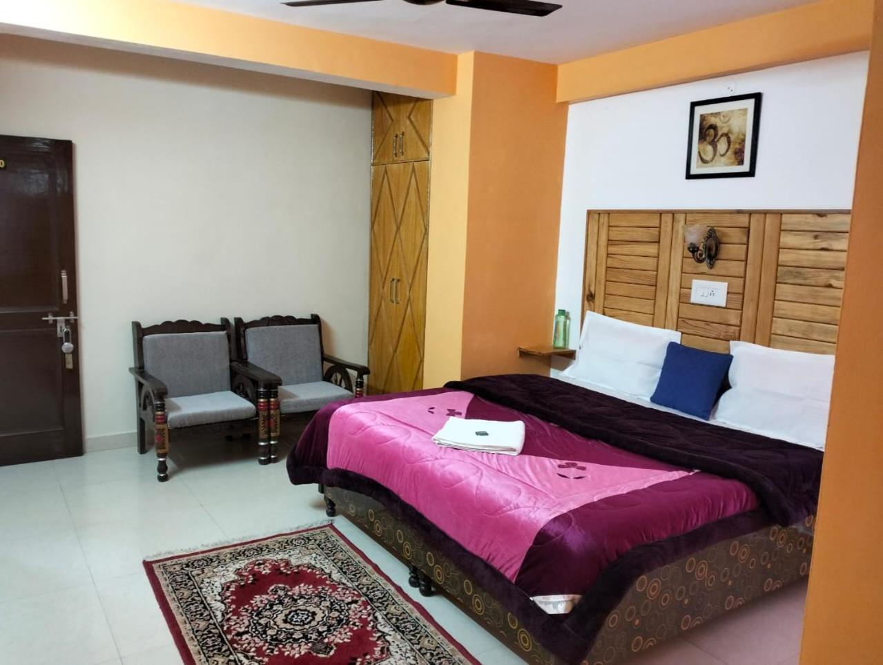 Aman Inn Дармсала Экстерьер фото