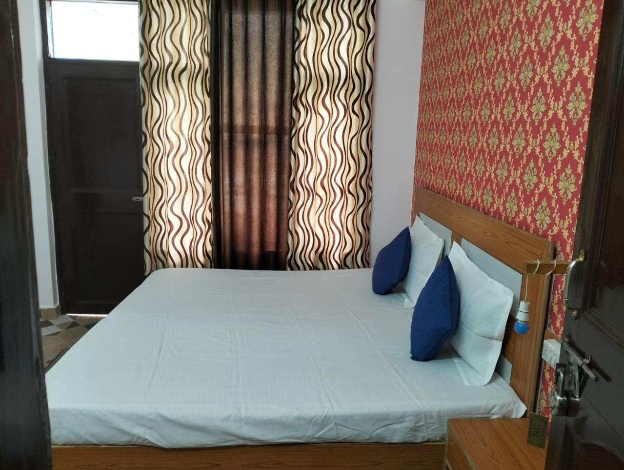 Aman Inn Дармсала Экстерьер фото